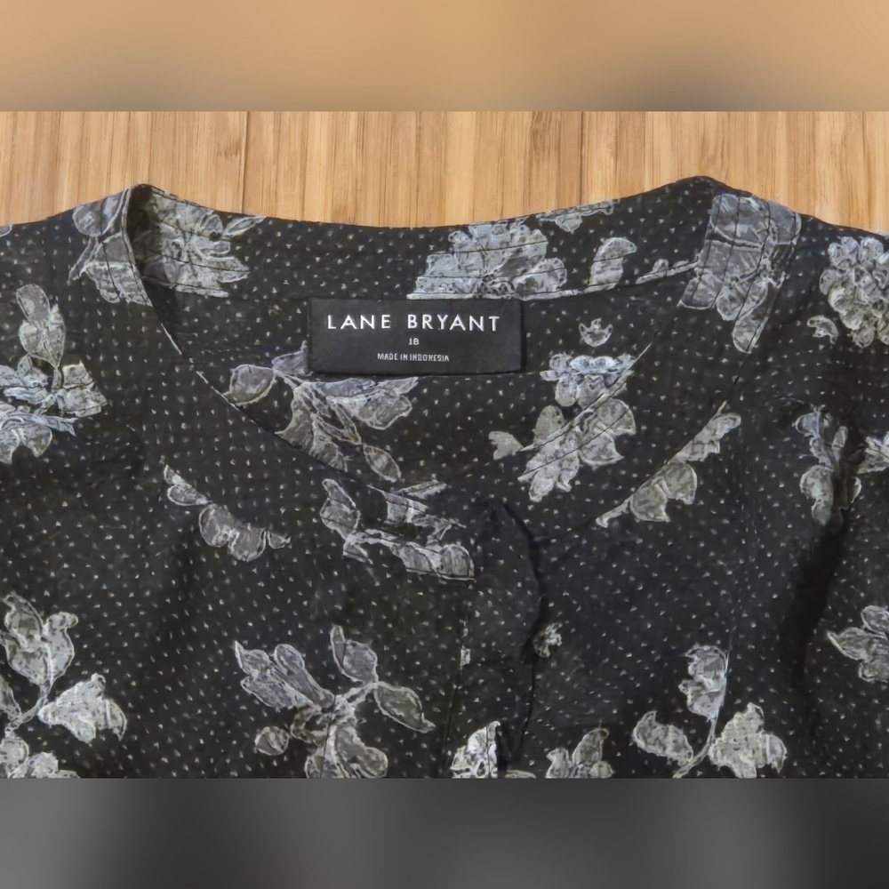 NWOT Lane Bryant Floral Blouse - Picture 6 of 10